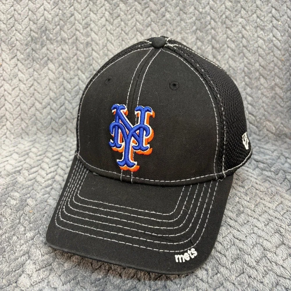 New Era New York Mets Black Mesh Stretch Fit Hat White Stitching M-L Baseball